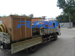 福瑞德機械小型灌縫機，手扶壓路機，灌縫膠及時發(fā)貨