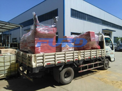 福瑞得機械手扶雙輪壓路機，座駕壓路機正式裝車發(fā)往客戶所在地